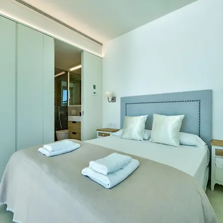 Guzman - Evolution Apartment *
