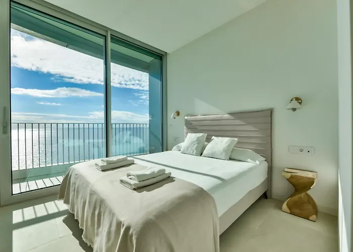 Guzman - Evolution Apartment *